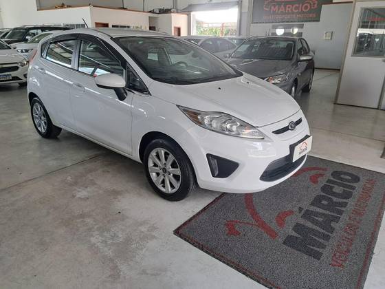 FORD FIESTA 1.6 SE HATCH 16V FLEX 4P MANUAL